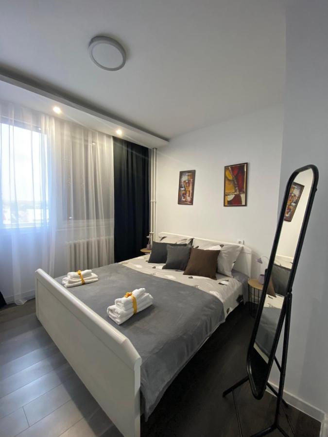 Apartman Mici Ni Esterno foto
