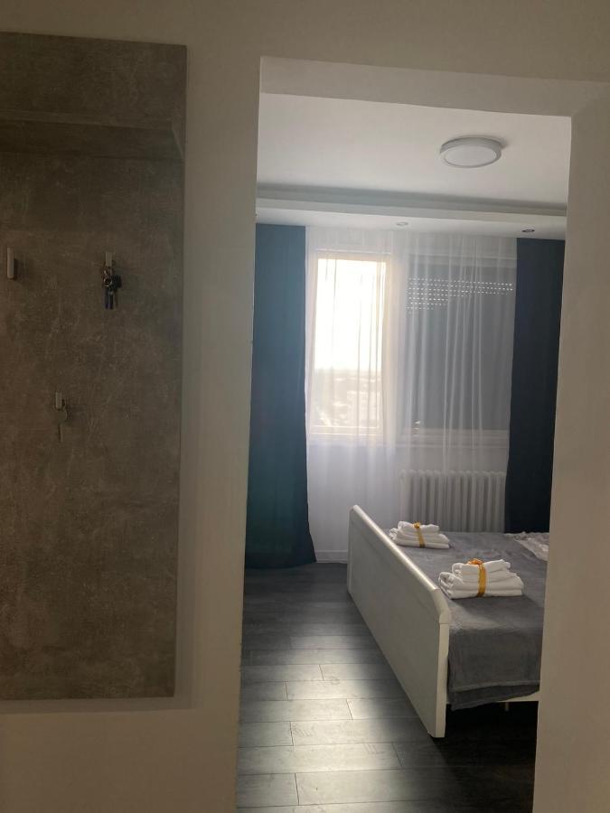Apartman Mici Ni Esterno foto